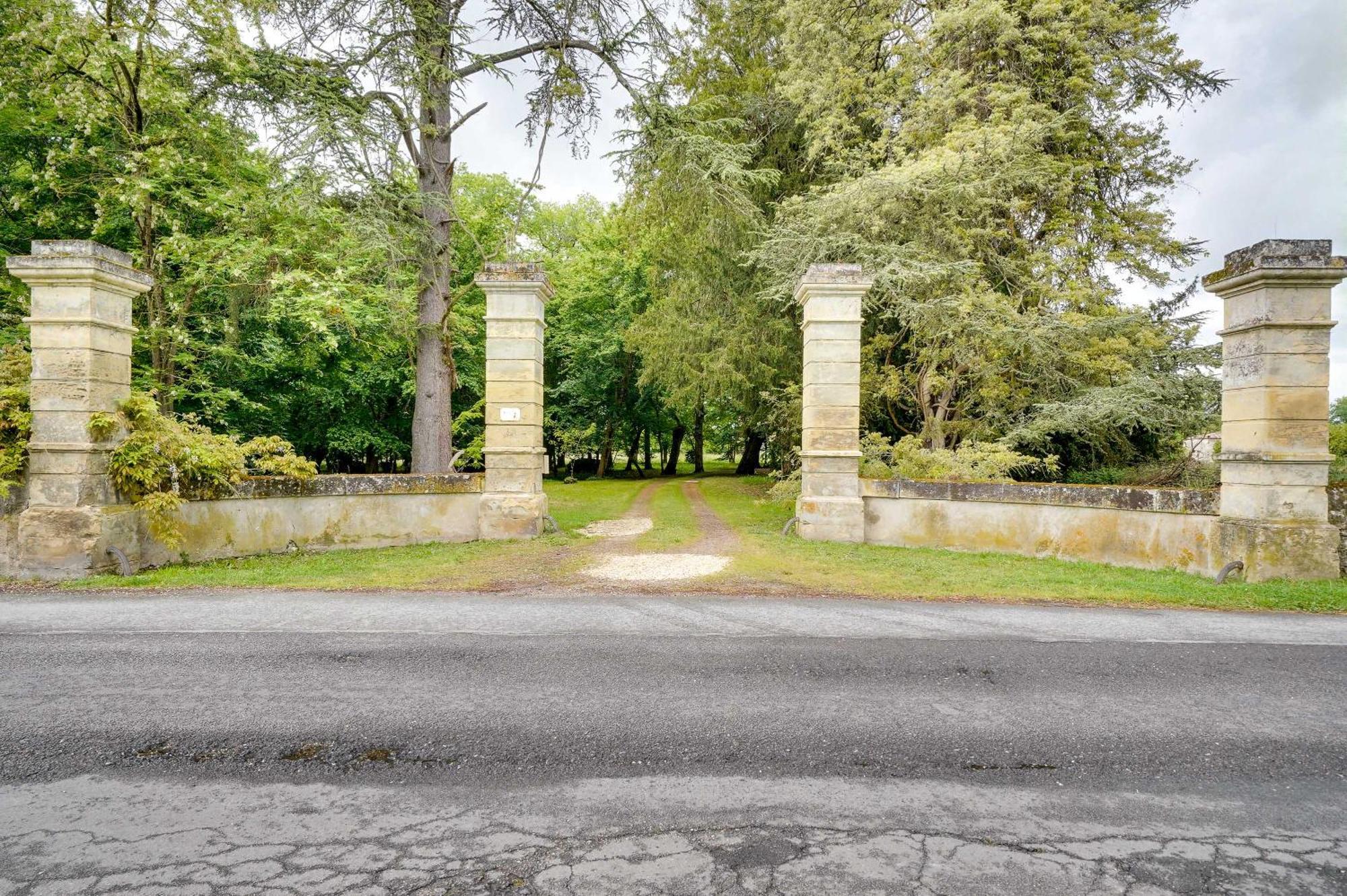Chateau De Vidasse Pessac-sur-Dordogne Ngoại thất bức ảnh